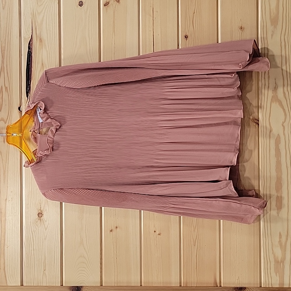 Naked Zebra Pink Flowy Top Size Medium